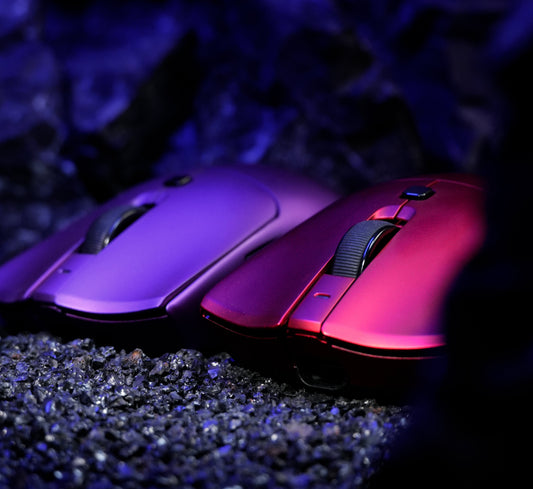 gaming mouse with 3D printed accessories