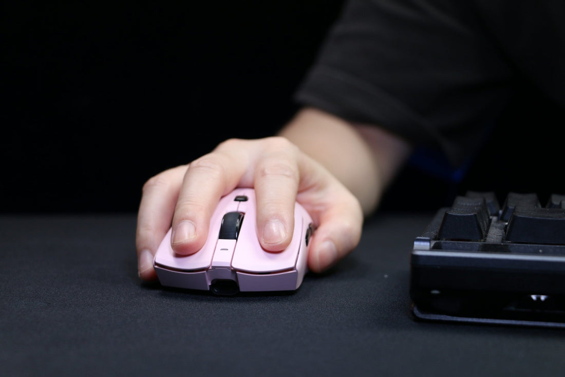 Can mouse clicks affect hand health? - RAWM GAMING