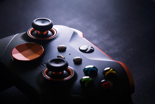 Choosing Between Keyboard and Mouse or Controller for Genshin Impact PC - RAWM GAMING