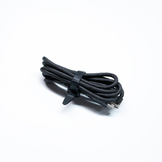 What is paracord cable and why use it? - RAWM GAMING
