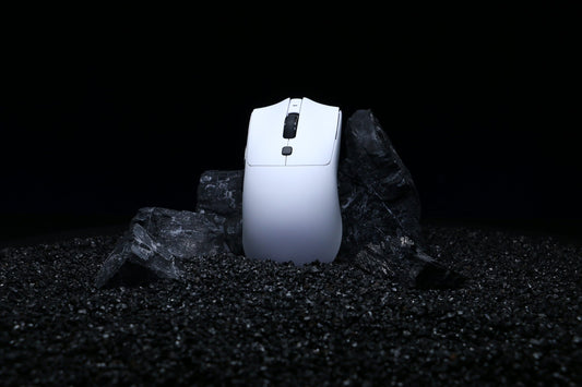 What Is the Ideal Weight for a Gaming Mouse? - RAWM GAMING