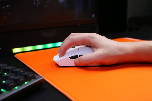 What Polling Rate Do Pros Use? Best Mouse Polling Rate for Gaming (2026 Guide) - RAWM GAMING